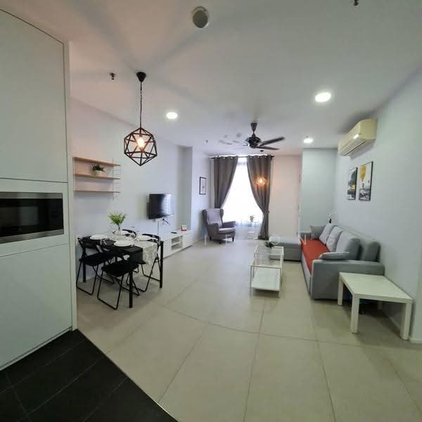 Kediaman Servis untuk Disewa di Arcoris Residences - Frankie Ong - Living Room - PropertyGuru.com.my