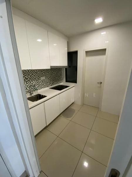 Service Residence for Sale at Utropolis Suites 2 - Christine Tan - Kitchen - PropertyGuru.com.my