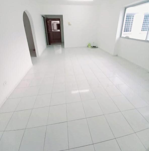 Flat for Sale at Taman Pekaka - Mervyn Seah - Interior - PropertyGuru.com.my