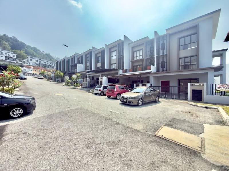 Rumah Teres 3-Tingkat untuk Dijual di Ampang (Selangor) - Fauran Nawawi - PropertyGuru.com.my