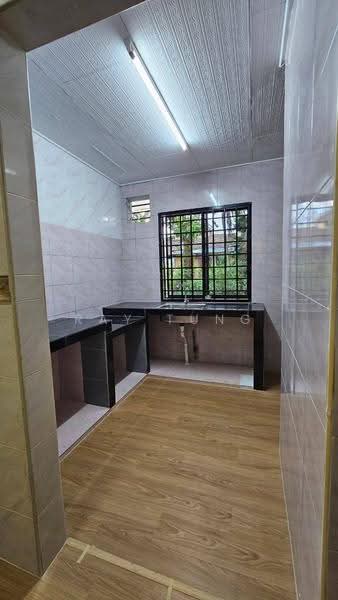 1-storey Terraced House for Sale in Johor Bahru (Johor) - Ray Tung - Kitchen - PropertyGuru.com.my