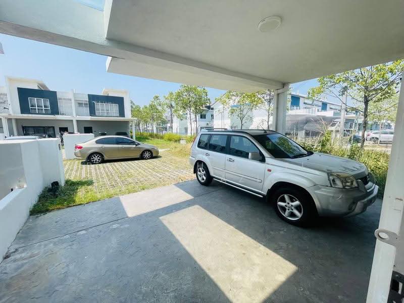 Rumah Teres 2-Tingkat untuk Dijual di Cybersouth (Dengkil) - Rafedah Binti Abdul Aziz - Exterior - PropertyGuru.com.my