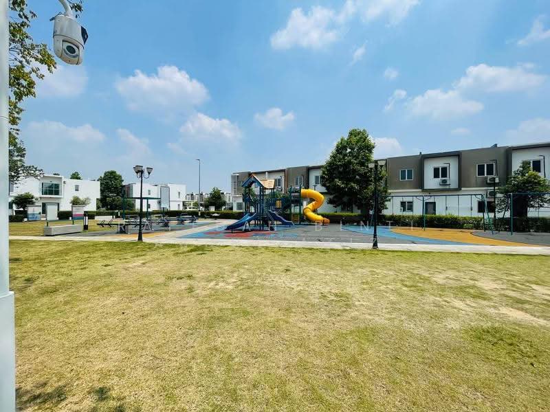 Rumah Teres 2-Tingkat untuk Dijual di Cybersouth (Dengkil) - Rafedah Binti Abdul Aziz - Exterior - PropertyGuru.com.my