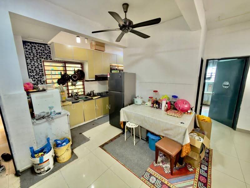 Pangsapuri untuk Dijual di Taman Cheras Intan - Fauran Nawawi - Kitchen - PropertyGuru.com.my