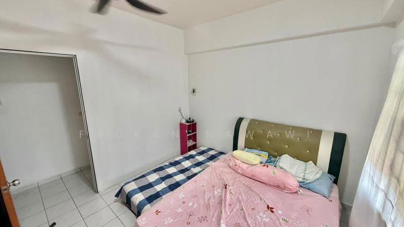 Kondominium untuk Dijual di Endah Ria - Fauran Nawawi - Bedroom - PropertyGuru.com.my