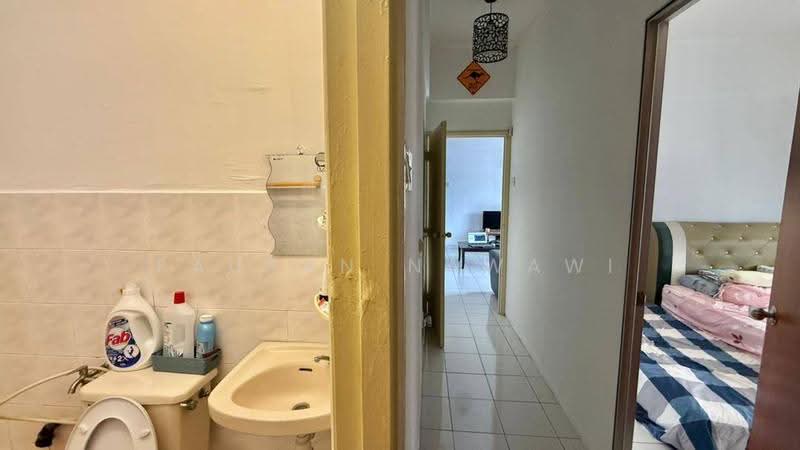 Kondominium untuk Dijual di Endah Ria - Fauran Nawawi - Bathroom - PropertyGuru.com.my