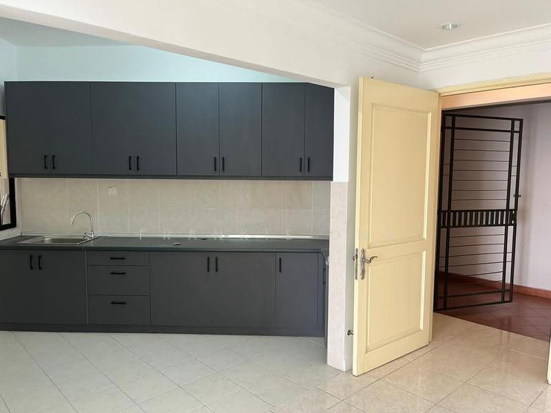 Condominium for Rent at Casa Tropicana - Frankie Ong - Kitchen - PropertyGuru.com.my
