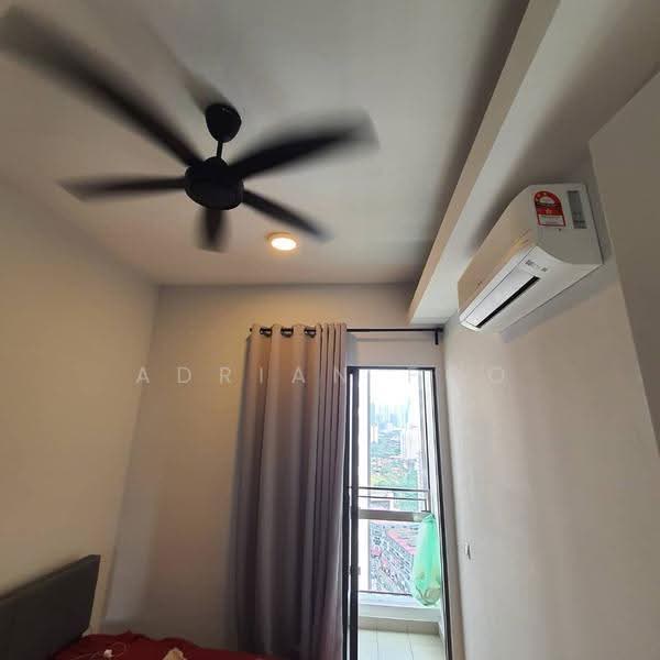 Kondominium untuk Disewa di The Sentral Suites - Adrian Foo - Bedroom - PropertyGuru.com.my