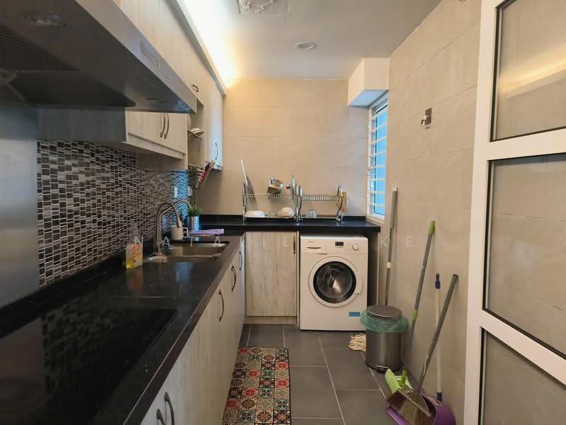 Condominium for Rent at Dwiputra Residences - Natalie Loke - Kitchen - PropertyGuru.com.my
