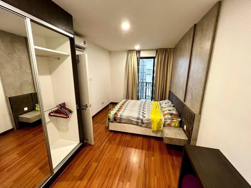 Service Residence for Rent at i-SOHO @ i-City - Amir Abas - Bedroom - PropertyGuru.com.my