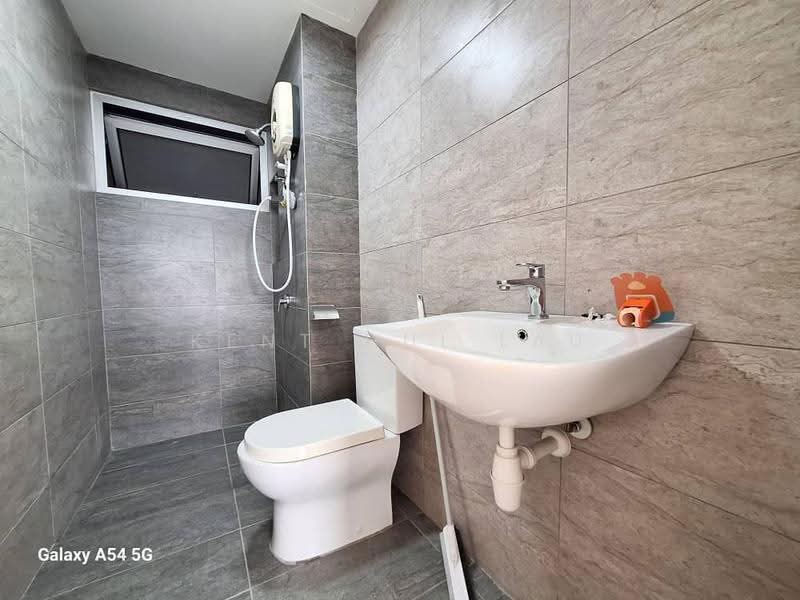Kediaman Servis untuk Disewa di Galleria Equine Park - KENT HUI LAU - Bathroom - PropertyGuru.com.my