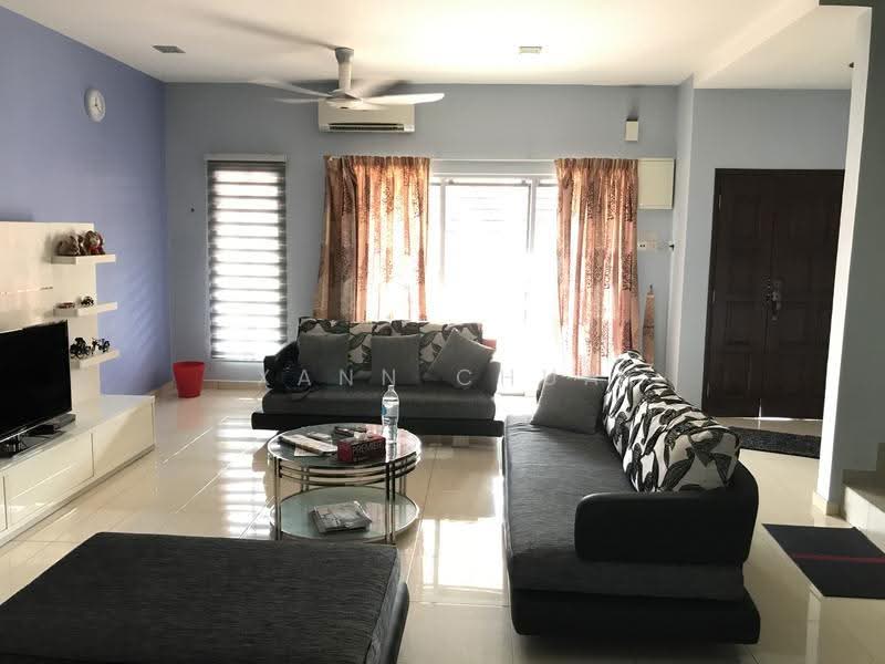 Rumah Teres 2-Tingkat untuk Dijual di Seri Kembangan (Selangor) - Xann Chua - Living Room - PropertyGuru.com.my