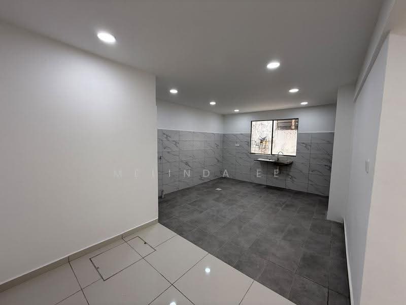 Rumah Teres 2-Tingkat untuk Dijual di Taman Plentong Baru (Masai) - Melinda Ee - Kitchen - PropertyGuru.com.my