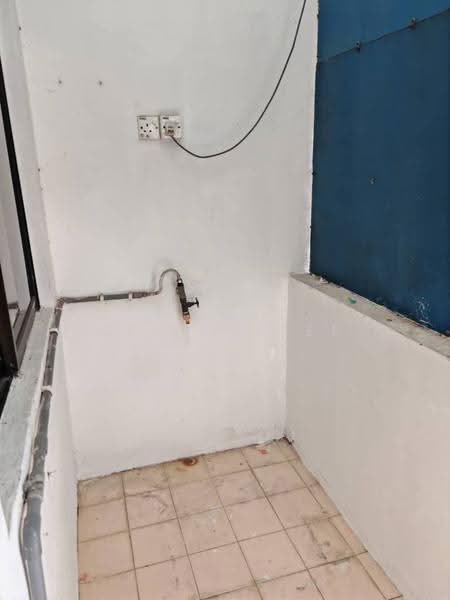 2-storey Terraced House for Sale in Taman Pasir Putih (Pasir Gudang) - Melinda Ee - Balcony - PropertyGuru.com.my