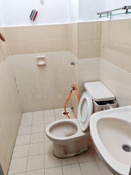 2-storey Terraced House for Sale in Taman Pasir Putih (Pasir Gudang) - Melinda Ee - Bathroom - PropertyGuru.com.my