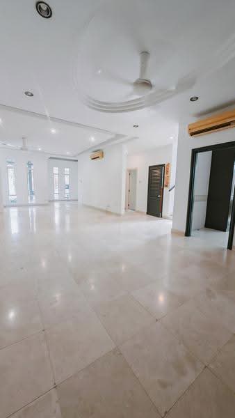 Bungalow House for Sale in Valencia (Sungai Buloh) - Pinky Choong - PropertyGuru.com.my