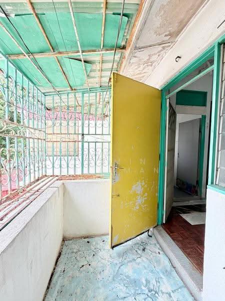2-storey Terraced House for Sale in Taman Sri Rampai (Wangsa Maju) - Yasmin Sulaiman - Balcony - PropertyGuru.com.my