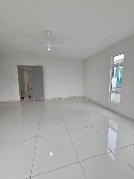 Rumah Berkembar untuk Dijual di Taman Bukit Jaya (Ulu Tiram) - Daniel Yong - Interior - PropertyGuru.com.my