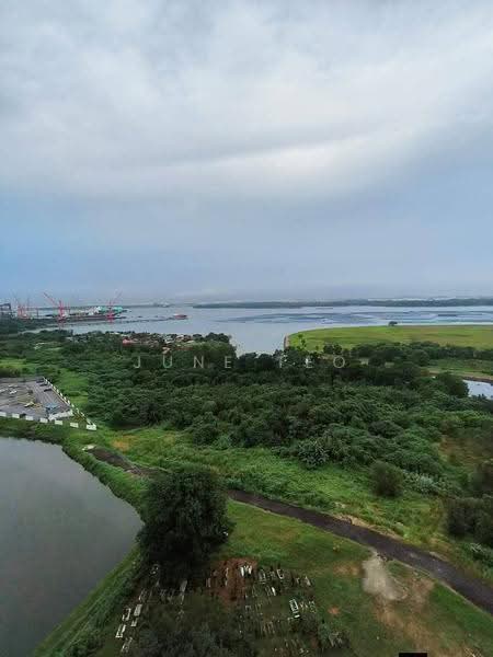 Service Residence for Rent at Meridin Bayvue Serviced Apartment - June Teo - Exterior - PropertyGuru.com.my