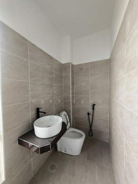 2-storey Terraced House for Sale in Panorama Lapangan Perdana (Ipoh) - Gary Tang - Bathroom - PropertyGuru.com.my