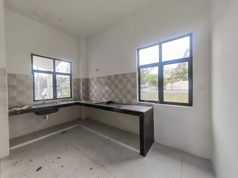 2-storey Terraced House for Sale in Panorama Lapangan Perdana (Ipoh) - Gary Tang - Kitchen - PropertyGuru.com.my