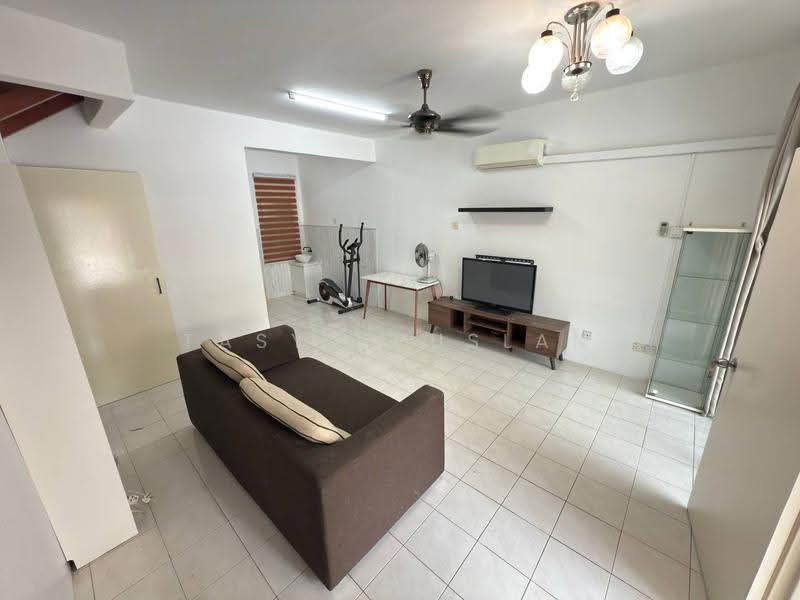 2-storey Terraced House for Sale in Saujana putra (Saujana) - Tasya Ruslan - PropertyGuru.com.my