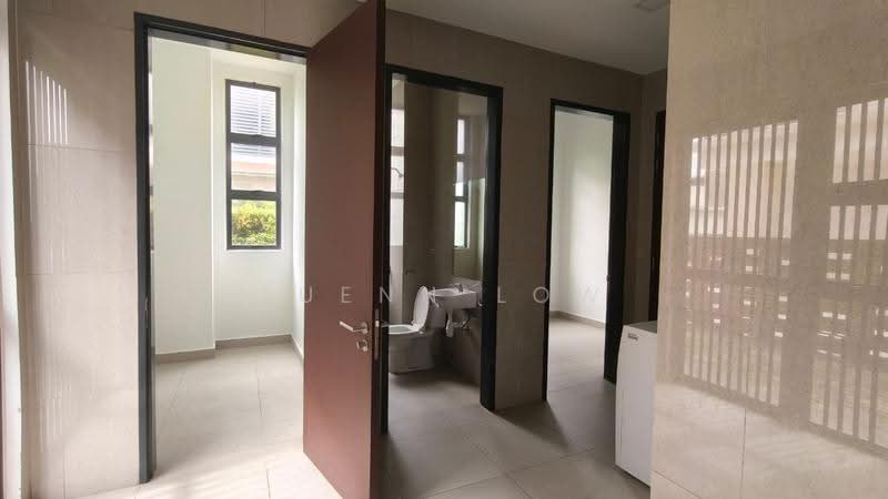 Bungalow House untuk Dijual di East Ledang (Iskandar Puteri (Nusajaya)) - Suenn Low - Bathroom - PropertyGuru.com.my