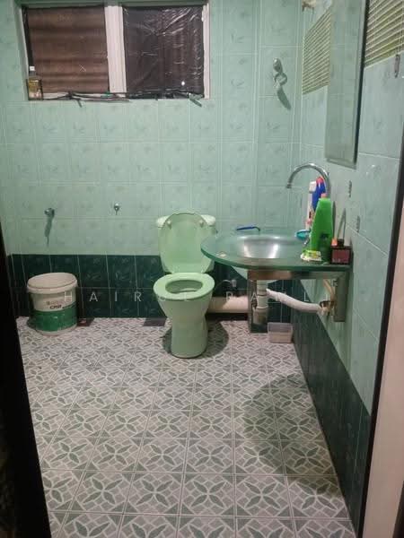 Rumah Teres 2-Tingkat untuk Dijual di Taman Rakan (Kajang) - Hairul Ramli - Bathroom - PropertyGuru.com.my