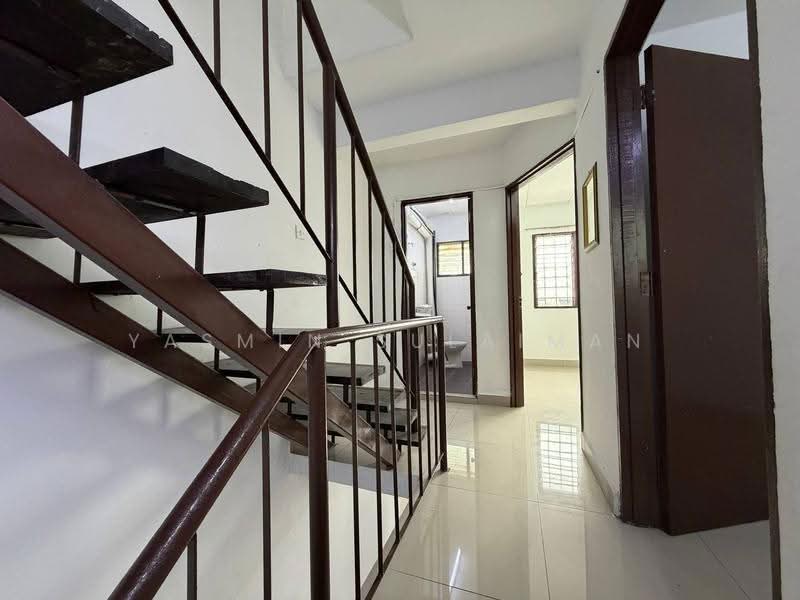 2-storey Terraced House for Sale in Taman Sri Sinar (Segambut) - Yasmin Sulaiman - Corridor - PropertyGuru.com.my