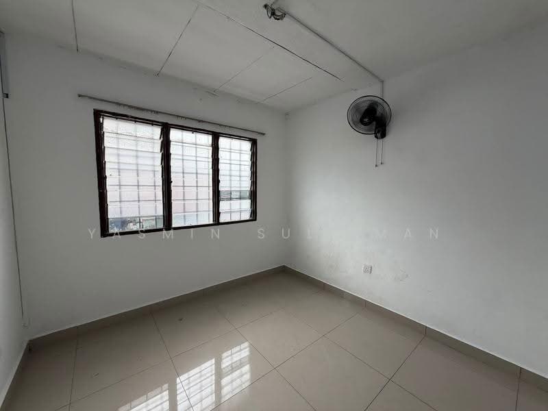 2-storey Terraced House for Sale in Taman Sri Sinar (Segambut) - Yasmin Sulaiman - Interior - PropertyGuru.com.my