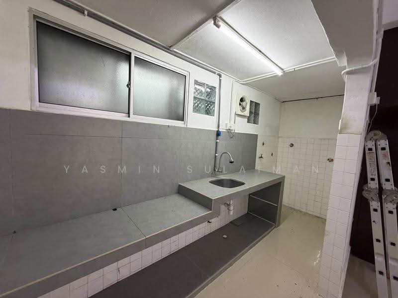 2-storey Terraced House for Sale in Taman Sri Sinar (Segambut) - Yasmin Sulaiman - Kitchen - PropertyGuru.com.my