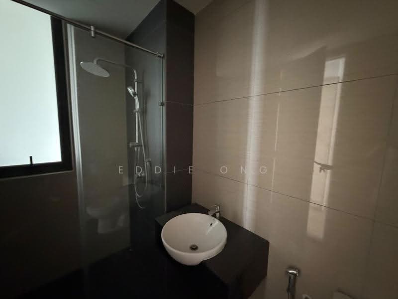Kondominium untuk Dijual di The Elysia Park Residence - Eddie Ong - Bathroom - PropertyGuru.com.my