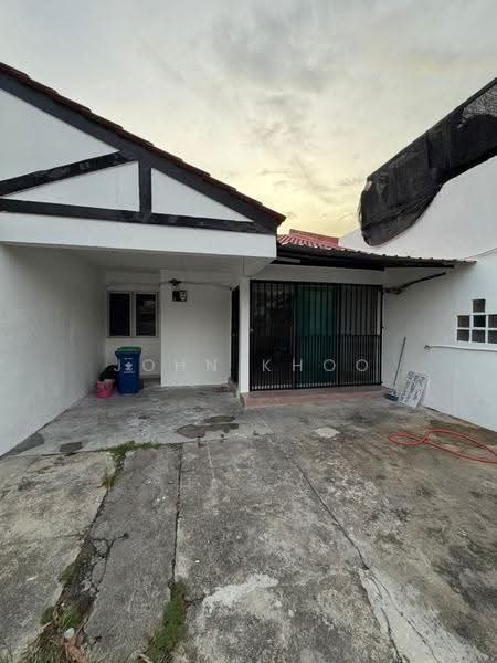 1-storey Terraced House for Sale in Taman Puchong Perdana (Puchong) - John Khoo - Exterior - PropertyGuru.com.my