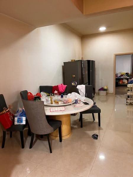 3-storey Terraced House for Sale in Taman Taming Indah 2 (Bandar Sungai Long) - Chris Lim Pek Yean - Dining Room - PropertyGuru.com.my
