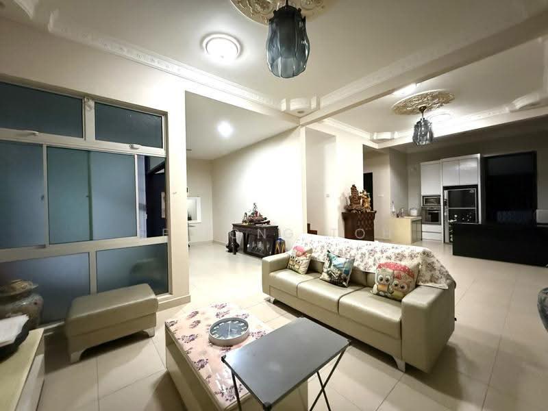 Rumah Berkembar untuk Dijual di Taman Ponderosa (Johor Bahru) - Ee Fong Toh - Living Room - PropertyGuru.com.my
