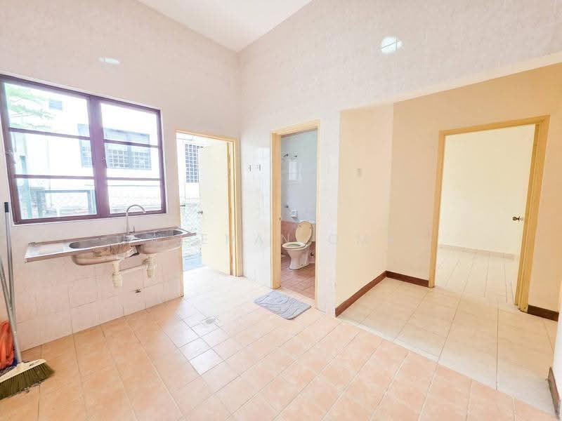 Rumah Teres 2-Tingkat untuk Dijual di Bukit Jelutong (Shah Alam) - Hazeman Omar - Interior - PropertyGuru.com.my