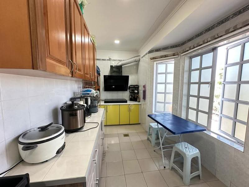 Bungalow House untuk Dijual di Country Heights (Kajang) - Sunny Chien - Kitchen - PropertyGuru.com.my