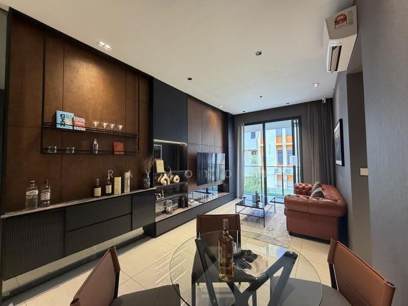 Kediaman Servis untuk Dijual di Sunway Cochrane - Raymond Ng - Living Room - PropertyGuru.com.my