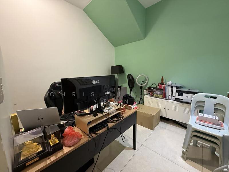 3-storey Terraced House for Sale in Taman Taming Indah 2 (Bandar Sungai Long) - Chris Lim Pek Yean - Study - PropertyGuru.com.my
