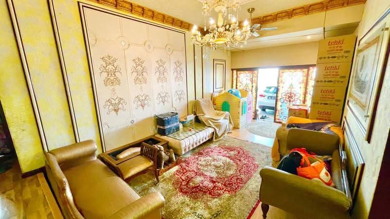 Rumah Berkembar untuk Dijual di Subang Jaya (Selangor) - Azwa Abas - Living Room - PropertyGuru.com.my