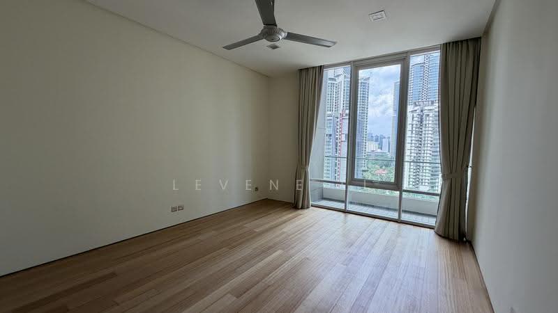 Kediaman Servis untuk Dijual di The Oval - Levene Li - View - PropertyGuru.com.my