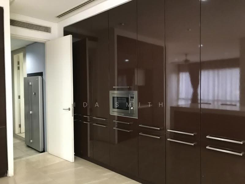 Kediaman Servis untuk Dijual di Pavilion Residences - Ida Smith - Kitchen - PropertyGuru.com.my