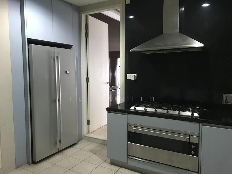 Kediaman Servis untuk Dijual di Pavilion Residences - Ida Smith - Kitchen - PropertyGuru.com.my