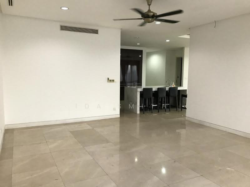 Kediaman Servis untuk Dijual di Pavilion Residences - Ida Smith - Living Room - PropertyGuru.com.my