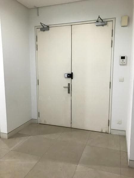 Kediaman Servis untuk Dijual di Pavilion Residences - Ida Smith - Entrance - PropertyGuru.com.my