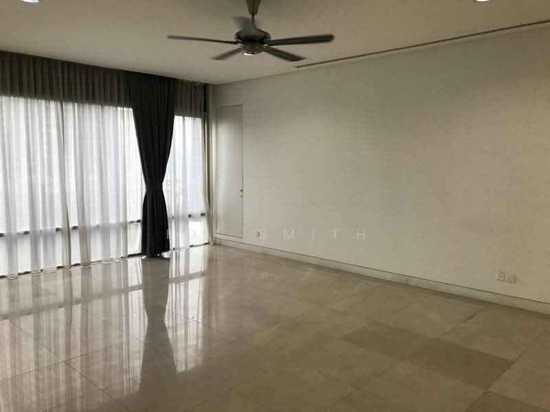 Kediaman Servis untuk Dijual di Pavilion Residences - Ida Smith - Living Room - PropertyGuru.com.my
