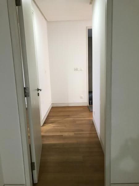 Kediaman Servis untuk Dijual di Pavilion Residences - Ida Smith - Corridor - PropertyGuru.com.my