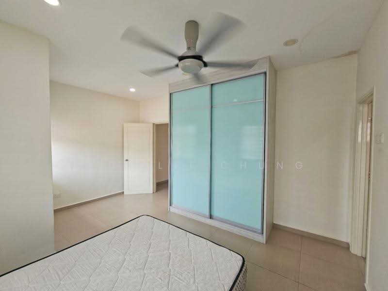 Rumah Teres 2-Tingkat untuk Dijual di Putra Permai (Subang Jaya) - Nobeille Chung - Bedroom - PropertyGuru.com.my