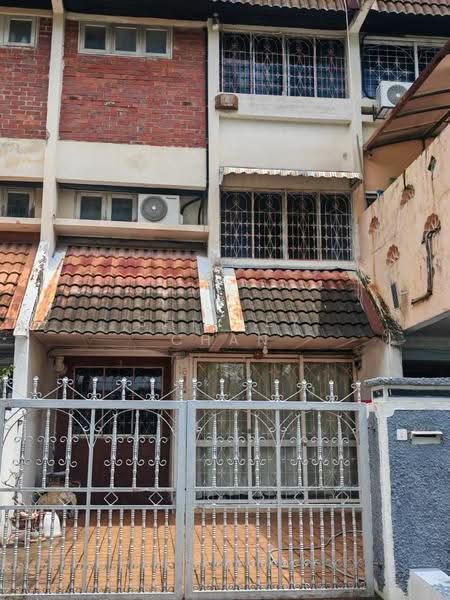 Rumah Teres 3-Tingkat untuk Dijual di Taman Bukit Teratai (Ampang) - Shirley Chan - Exterior - PropertyGuru.com.my