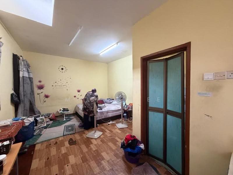 Rumah Teres 1.5-Tingkat untuk Dijual di Taman Pulai Indah (Johor Bahru) - Melinda Ee - Bedroom - PropertyGuru.com.my